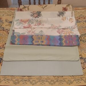 Pillow Cases Vintage Bundle Of 6 CottageCore